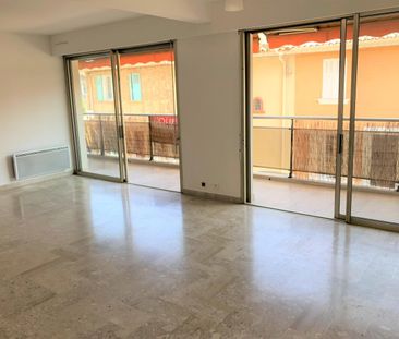 Appartement 4 pièce(s) 80.55 m² - Photo 2