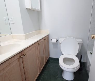 For Lease - 7 King Street Unit# 2104, Toronto, Ontario - Photo 2