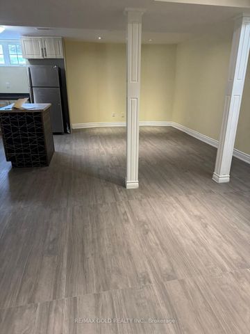 52 Stephanie Avenue #Basement - Photo 4