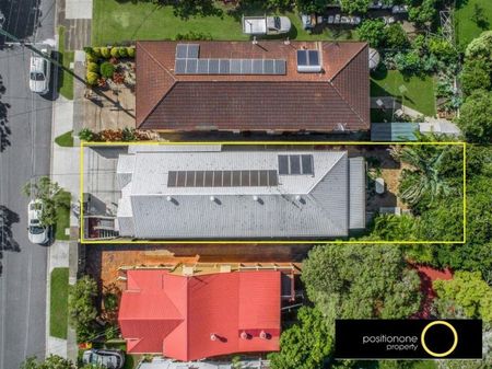 Large Air Conditioned Bedroom (Rent includes Electricity, Wifi & Water) - Photo 2