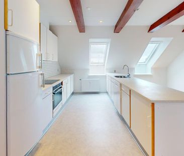 Central lejlighed med 4 værelser i Aalborg - Photo 3
