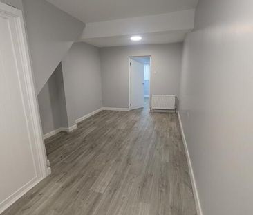 3 Carson Street, Larne, BT40 1SF - Photo 2