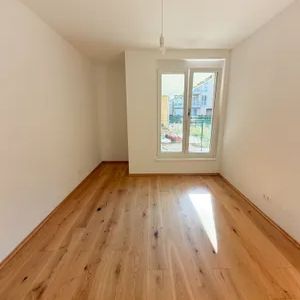 Am Bienenfeld! Moderne 2-Zimmer-Wohnung mit Terrasse und Garten in beliebter Lage zu vermieten! - Foto 1