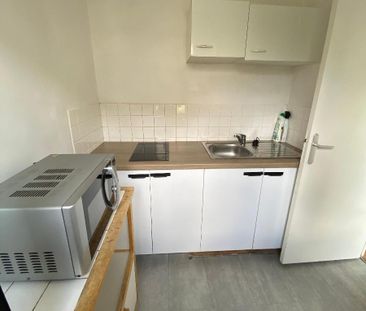 A LOUER ANGERS DOUTRE - Appartement type 1bis MEUBLE ... - Photo 6