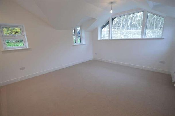 Forge Cottage, Fonmon, Barry, CF62 - Photo 1