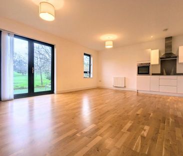 2 bedroom apartment to rent - Photo 2