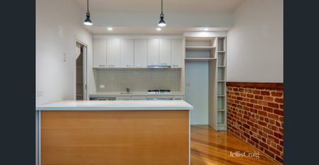 Architect-Designed Three-Level Townhouse with Direct Park Views - Photo 3