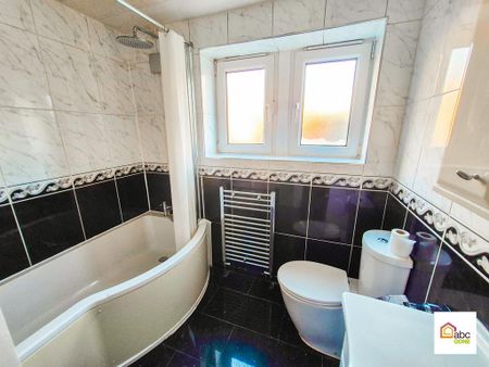 3 bedroom maisonette to rent - Photo 5