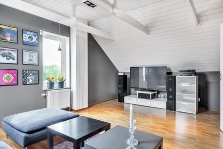 Vallentuna - modern villa (byggår 2010/2016) - Foto 3