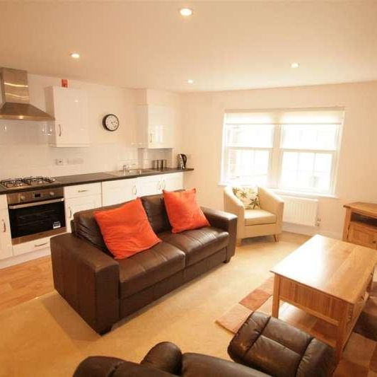 Fisherton Street, Salisbury, SP2 - Photo 1