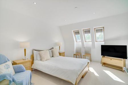 5 bedroom terraced house to rent - Photo 5