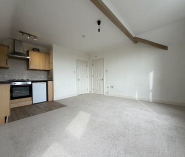 Alphington Road, Exeter - Photo 4