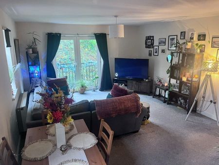 Winding Rise, Brighouse, Bailiff Bridge - Photo 2