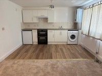 2 bed Apartment - To Let - Photo 2
