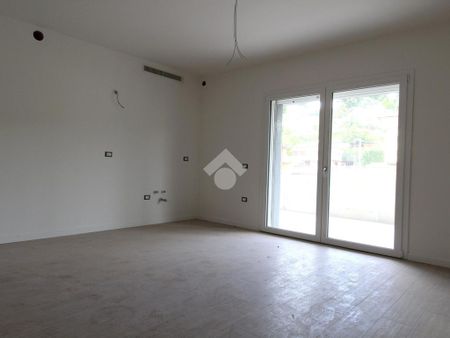 Trilocale in affitto - Photo 2