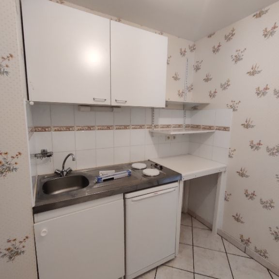 Location Appartement 1 pièce 28m² MONT DE MARSAN 40000 - Photo 1