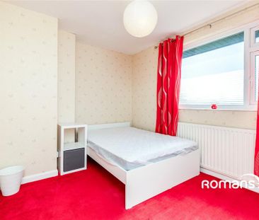 4 bedroom house share to rent - Photo 4