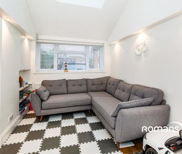 4 bedroom detached house to rent - Photo 5