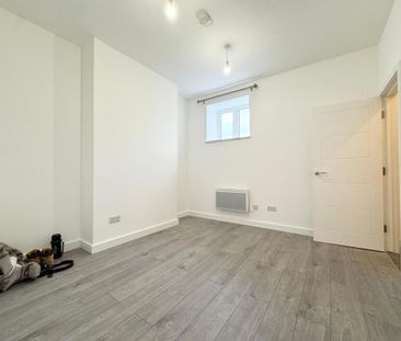 3 bedroom apartment to rent - Photo 1