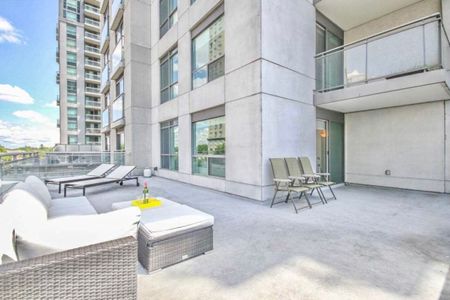 For Lease - 21 Hillcrest Avenue Unit# 508, Toronto, Ontario - Photo 2