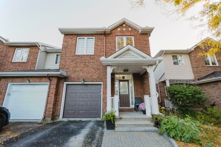 For Lease - 584 Wild Shore Crescent, Blossom Park - Airport and Area, Ontario - Photo 5