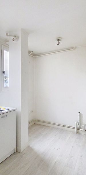 Location Appartement 2 pièces 54m² CHAMALIERES 63400 - Photo 1