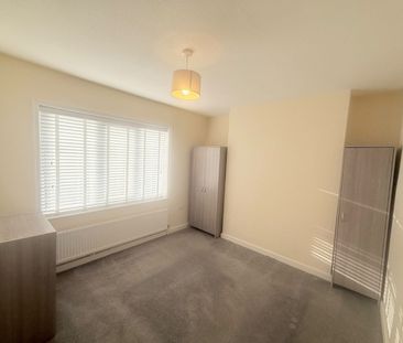 3 bedroom house to rent - Photo 3