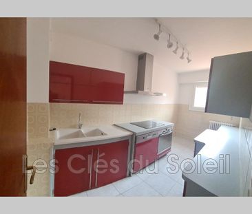 Location Appartement 3 pièces 81m² BANDOL 83150 - Photo 4
