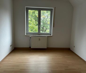 3 Zimmer Wohnnung ab sofort verfügbar -WBS erforderlich- - Foto 1