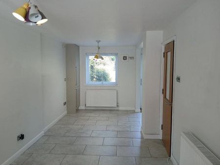 3 bedroom townhouse to rent - Photo 4