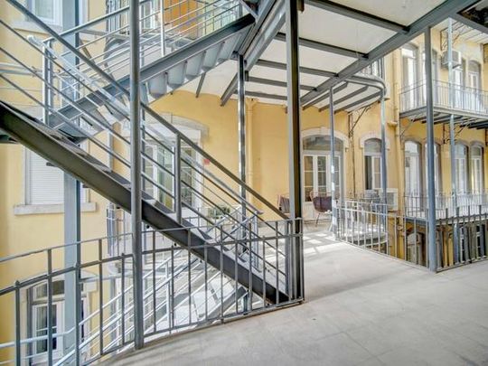 Apartamento T5 em Lisboa - Photo 1