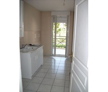 Location Appartement 3 pièces 72m² - Photo 5