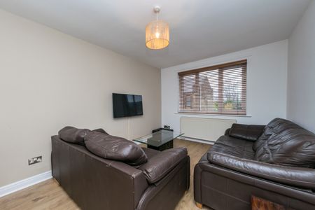 Morley, LS27 - Photo 2