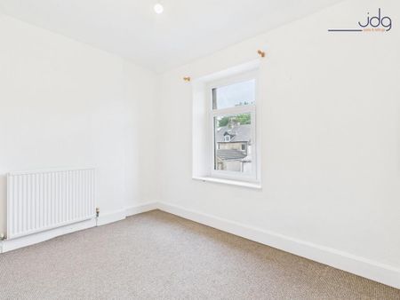 2 bedroom terraced house to rent - Photo 4