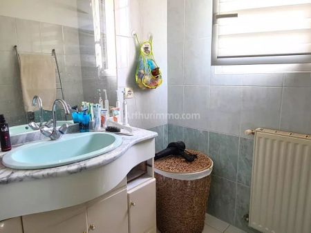 Location Maison 4 pièces 75 m2 à Lescure-d'Albigeois - Photo 2