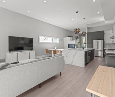 For Lease - 425B Valermo Drive, Toronto, Ontario - Photo 4