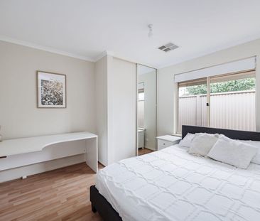 Large Family Home - Photo 6