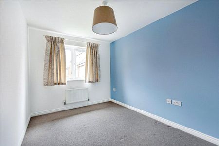 3 bedroom end of terrace house to rent - Photo 3