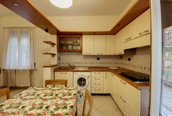 Appartamento in affitto - Castelletto (Genova)