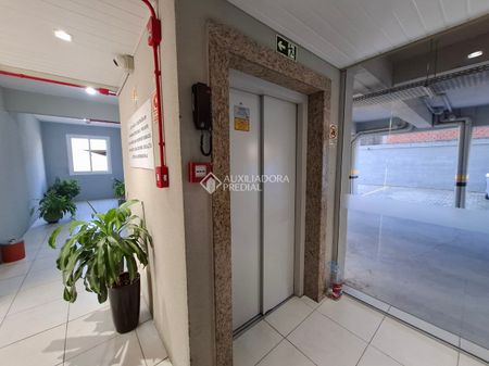 Apartamento com 2 quartos e 53m² para alugar em Vila Nova, Novo Hamburgo. - Foto 3