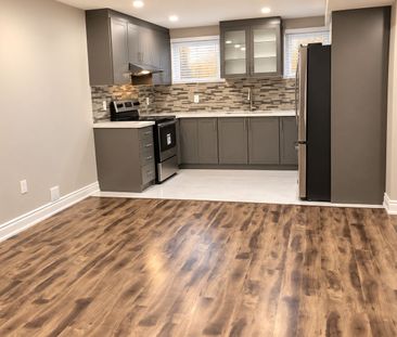 For Lease - 49 Lionhead Golf Club Road, Brampton, Ontario - Photo 3