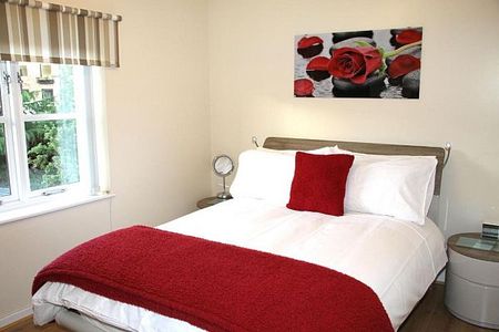 27 Clementhorpe - Photo 2