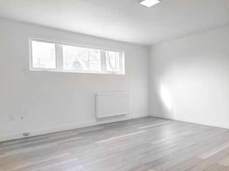 For Lease - 521 Browns Line Unit# 2, Toronto, Ontario - Photo 5