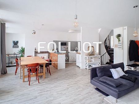 A LOUER - VILLEDIEU LES POÊLES Hyper centre - T7 en triplex - 128 m² - Photo 3