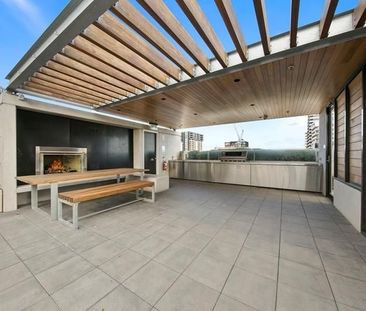 Platinum Southbank 2 bedroom 2 bathroom Apartment available - Photo 1