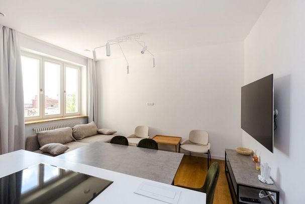 3 pokoje do wynajęcia na Starej Pradze 78 m² - Photo 1