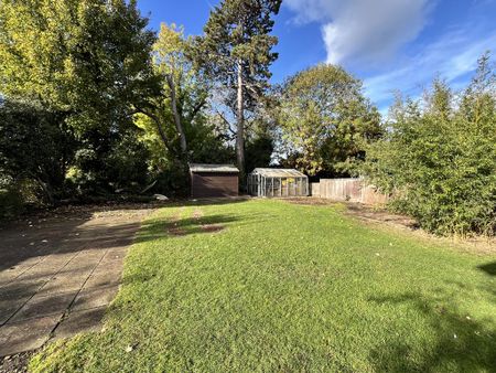 3 bedroom detached house to rent - Photo 3