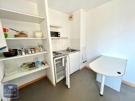Location Appartement 1 pièce 22m² CHAMBERY 73000 - Photo 2