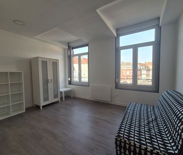 Location Appartement 1 pièce 21m² - Photo 2