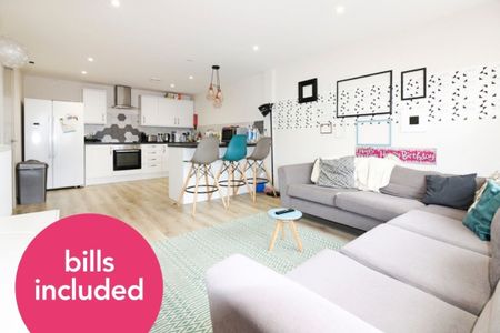 Corner House, Cathays - Photo 3